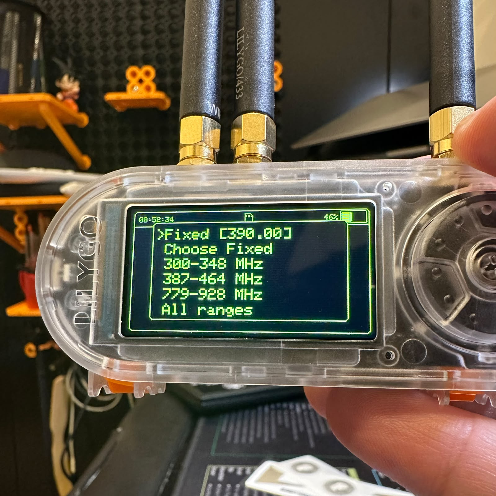 The RF band selector: 300–348, 387–464 and 779–928 MHz, plus fixed and all-range modes